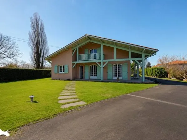 Maison 6 pièces 153 m² 