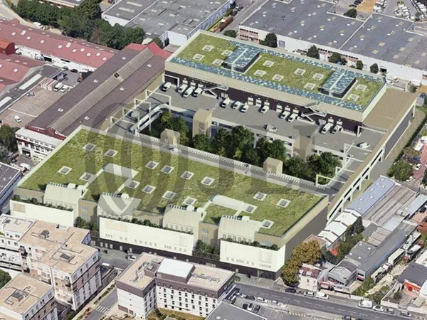 Local d'activité 31275 m² 