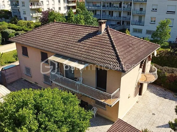 Appartement 5 pièces 89 m² 
