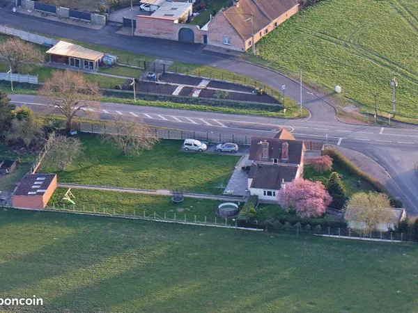 Maison à la campagne 