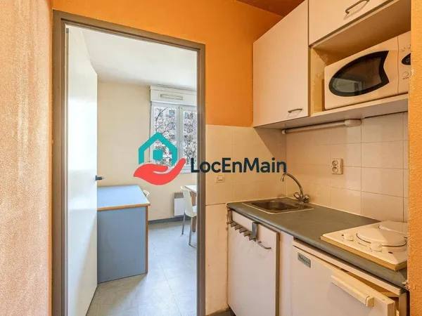 Studio 1 pièce 19 m² 