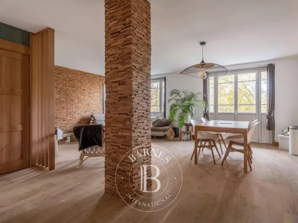 Appartement 4 pièces 119 m² 