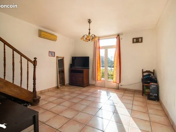 Triplex 4 pièces 89 m² 