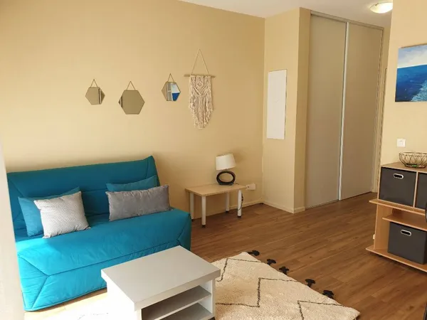 Studio 1 pièce 21 m² 