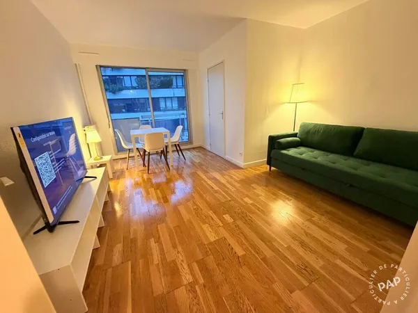 Studio 1 pièce 24 m² 