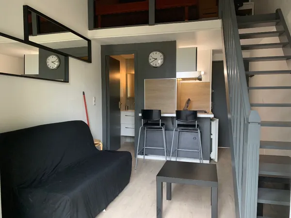 Toulouse Rangueil 31400 - T1 BIS DUPLEX meublé - parking- 
