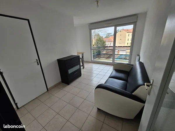 Appartement meublé 40m2 Villefranche centre 