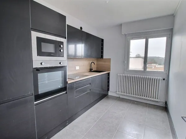 Appartement 4 pièces 84 m² 