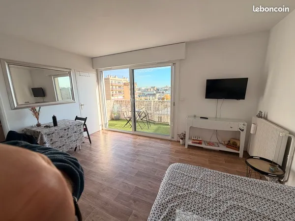 🌿 Studio avec balcon & parking - Asnières Gare (rue Franklin) - résidence de standing + 