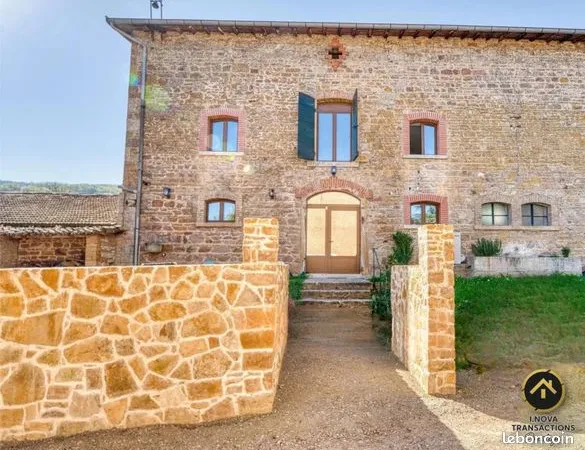 Maison 6 pièces 135 m² 