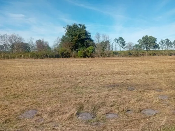 Terrain 610 m² 