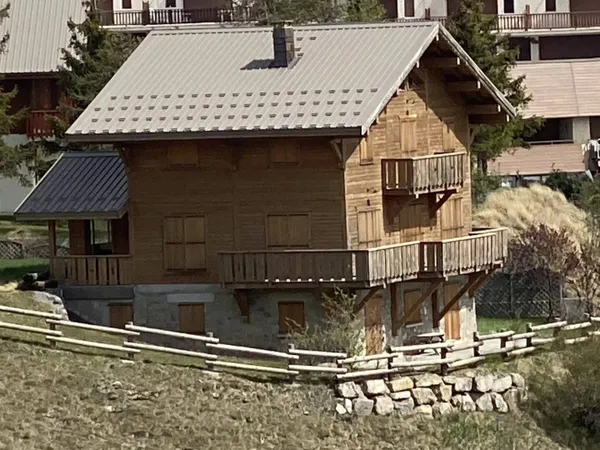 Chalet 10 pièces 241 m² 