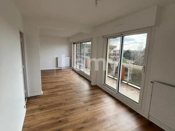 Appartement 4 pièces 83 m² 