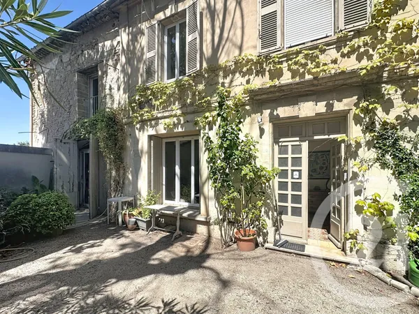 Maison 5 pièces 262 m² 