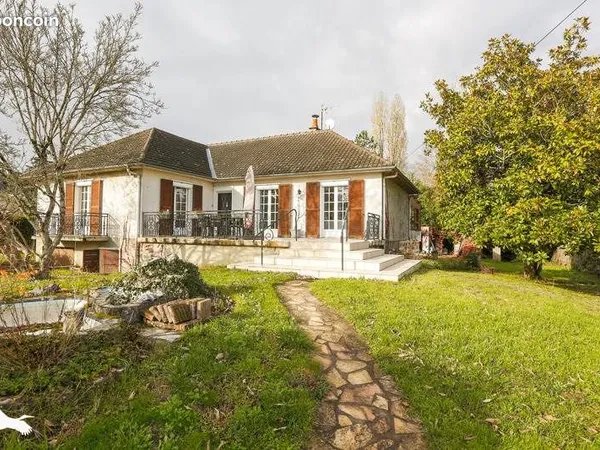 Pavillon 6 pièces 150 m² 