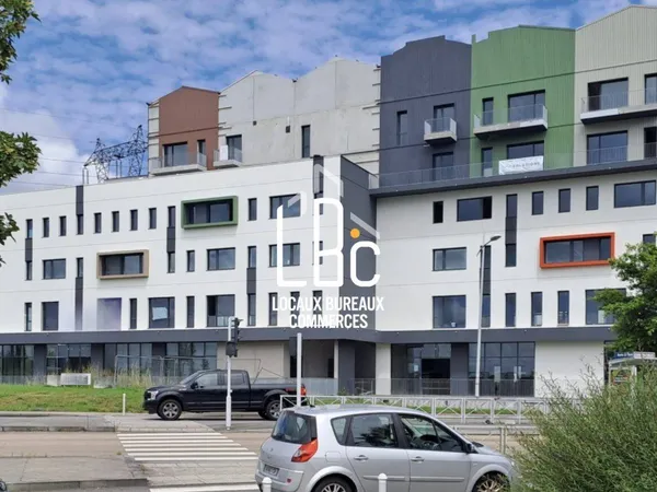 Bureaux 150 m² 