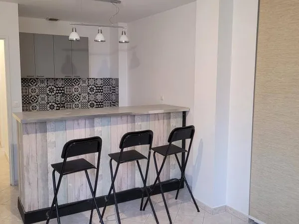 Studio 1 pièce 40 m² 