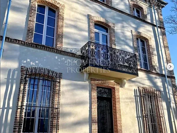 Maison de ville 8 pièces 146 m² 