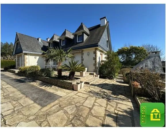 Maison - 200m ² 