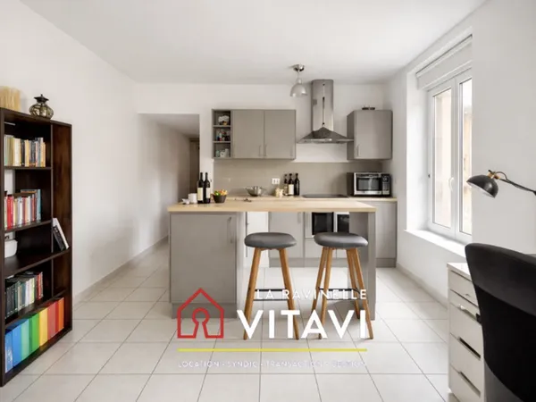 Appartement 2 pièces Rue de La Salle 