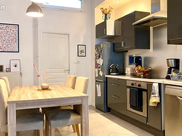 Maison - 3 pièces - 98 m² 