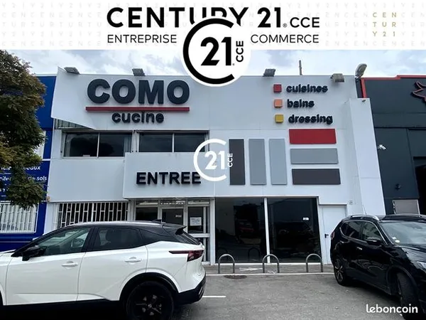 Bureau 450 m² 