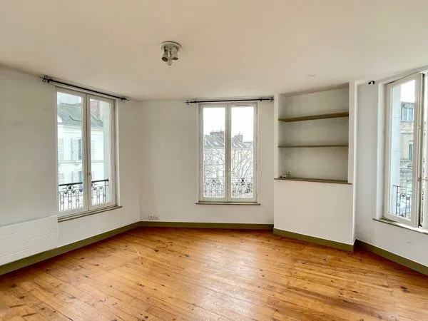 Grand studio lumineux 30 m2 