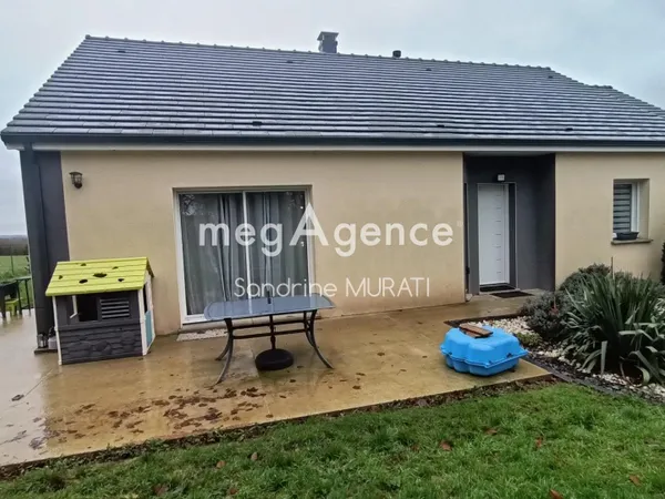 PAVILLON de 2020 93 m² - CARROUGES 