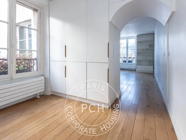 Appartement 1 pièce 65 m² 