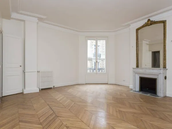 Appartement 4 pièces 138 m² 