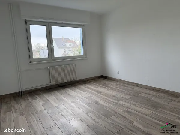 Appartement 4 pièces 124 m² 
