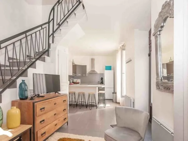 Maison de ville de 4 pièces principales 