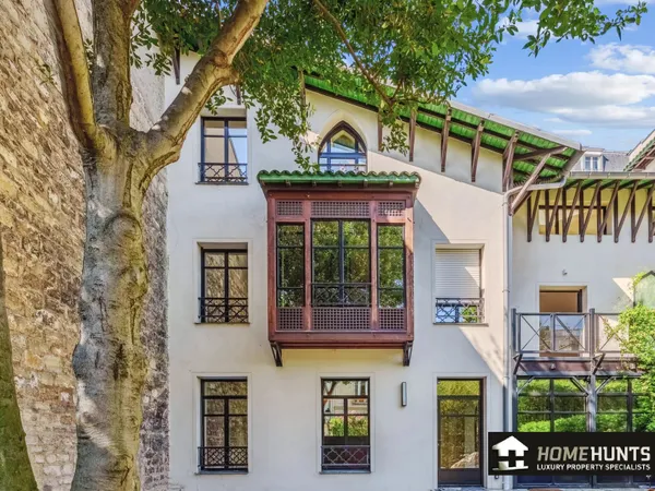 Maison 5 pièces 267 m² 
