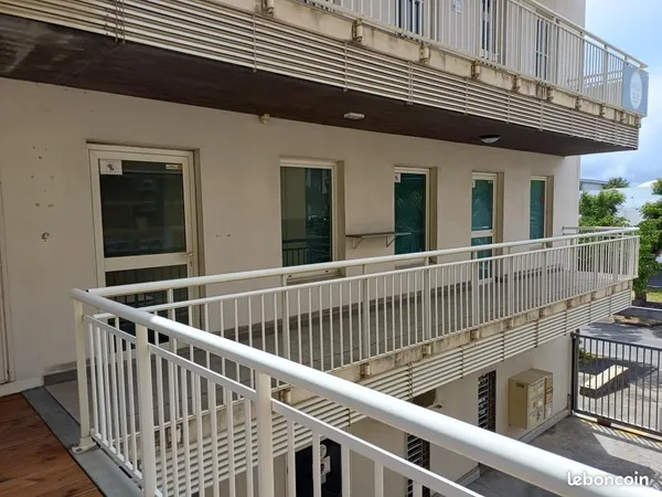 Bureaux 113 m² 