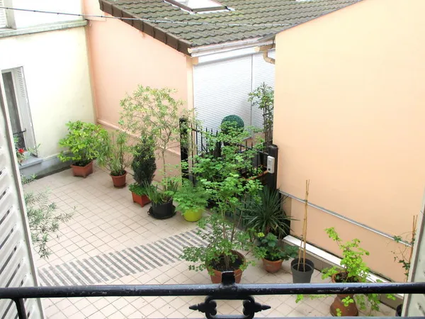 Rue de Neuilly à Clichy : 2P 35m2 disponible début février 