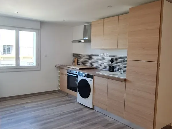 Location appartement meublé à l'année 
