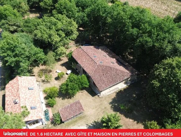 Maison 10 pièces 254 m² 