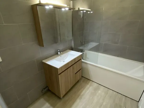 Loue appartement 75m2 fagnieres 51510 