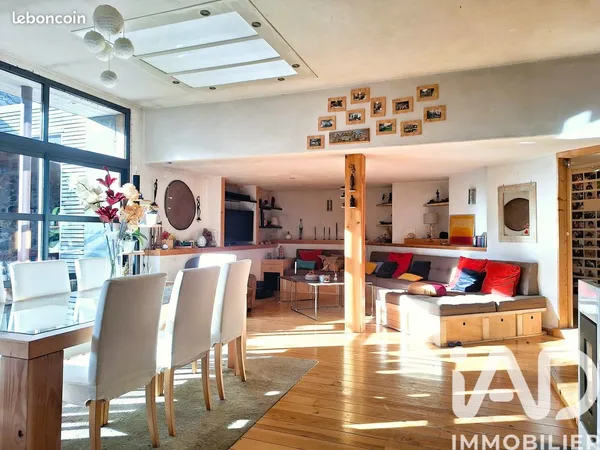 Maison 7 pièces 229 m² 