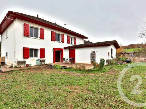 Maison 9 pièces 179 m² 