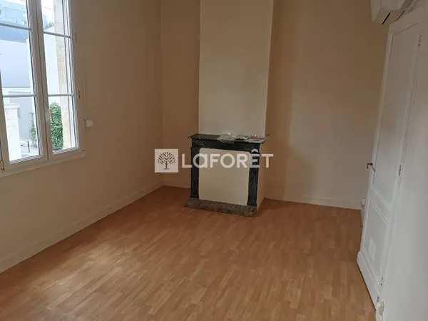 Appartement Bordeaux 1 pièce(s) 28.69 m2 