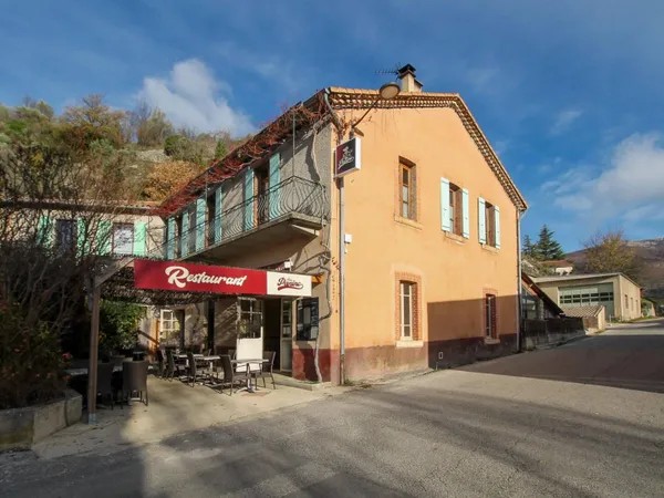 Boutique 1 pièce 31 m² 