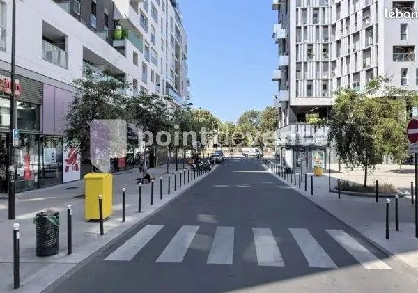 Local commercial 65 m² 