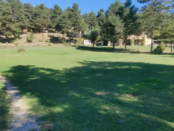 Terrain à bâtir de 2000 m2 divisible 