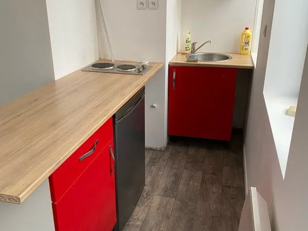 Studio 25m2 proche métro Fives 