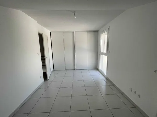 Duplex 3 pièces 75 m² 