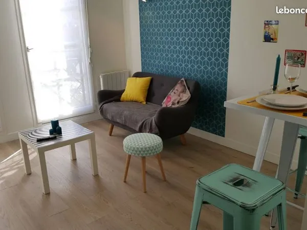 Studio meublé 24m² - Proche écoles/transports - Cergy (Avenue Jean Bart) 