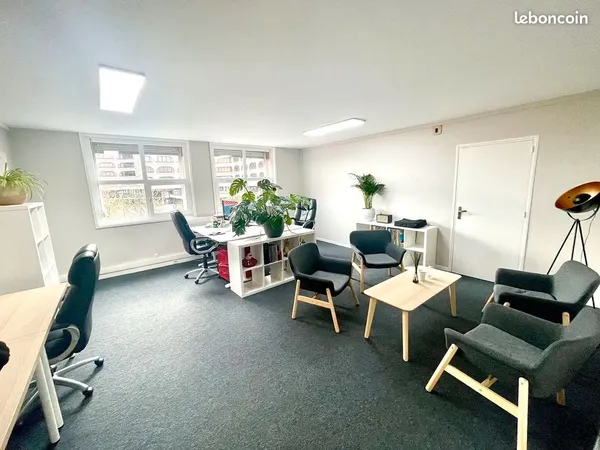 Bureau à Louer Villeneuve d'Ascq face à V2 