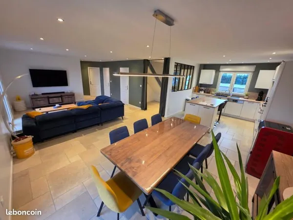 Maison individuelle - 5 pièces - 127m² 