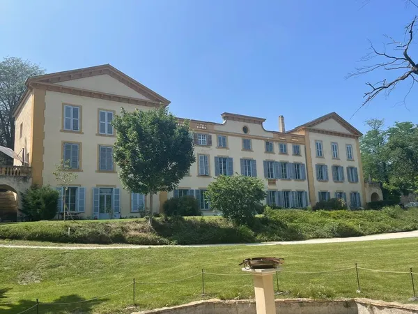 Appartement T4 94 m² Château de la Damette 